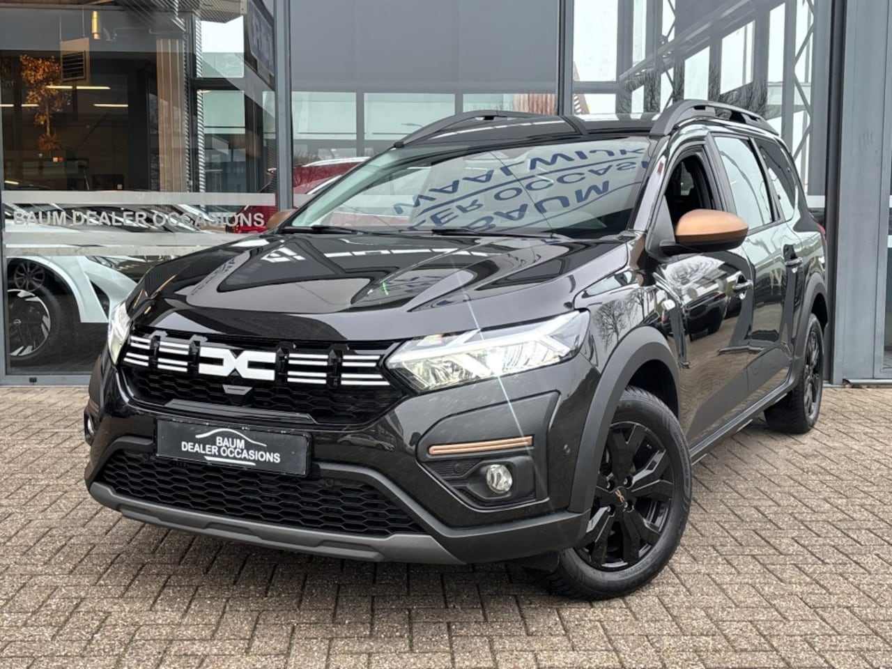 Dacia Jogger - 1.0 TCE 110 EXTREME EDITION 7PERS NAVI LMV STOELVW PDC-CAMERA - AutoWereld.nl