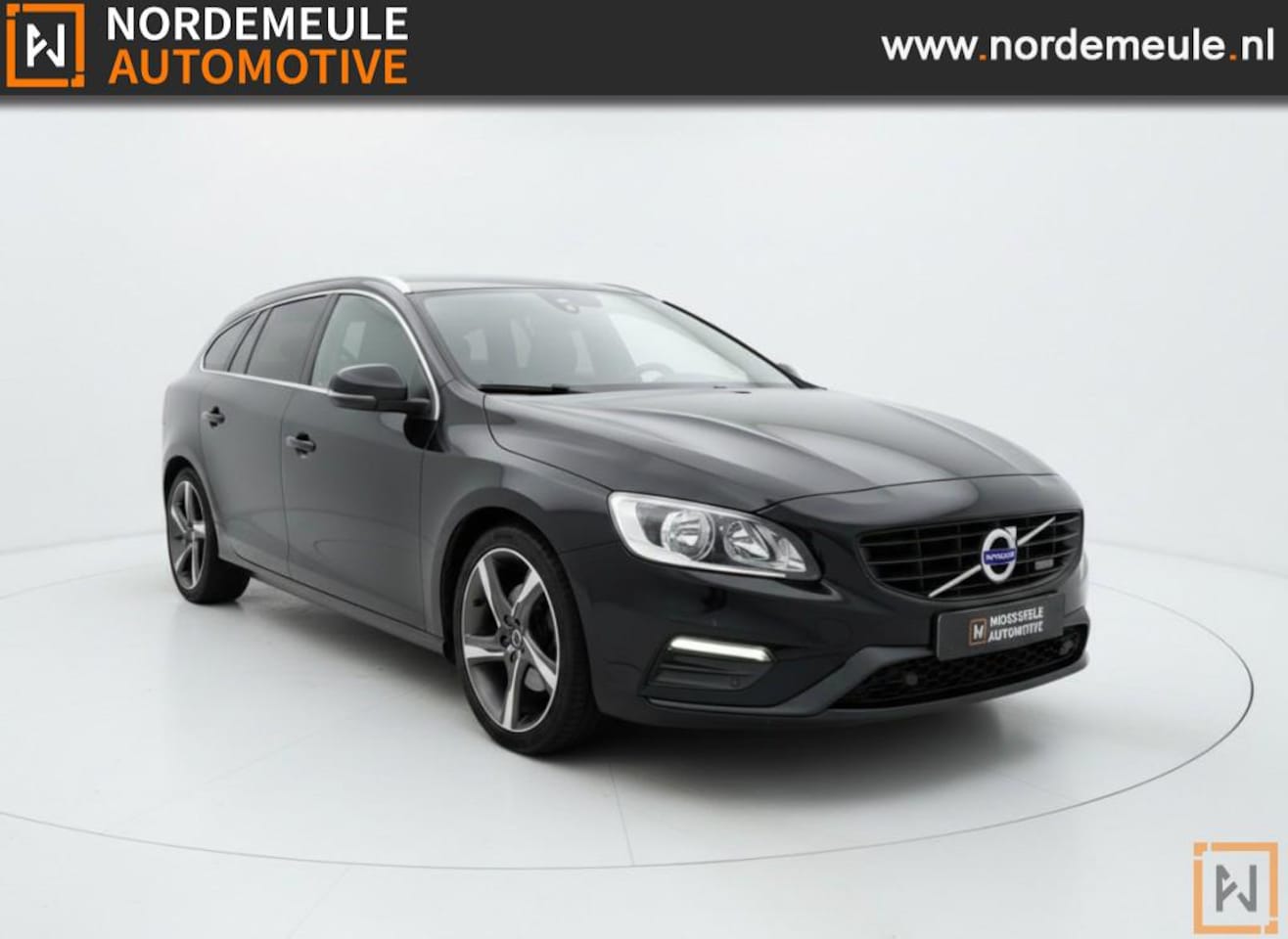 Volvo V60 - 2.0 D4 R-Design 2.0 D4 R-DESIGN, AUT, Leder, Navi - AutoWereld.nl