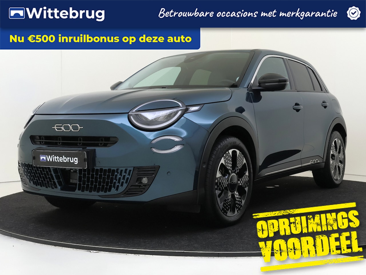 Fiat 600 - 1.2 100PK Hybrid La Prima Leder | Camera | Keyless |  verwarmde Stoelen | Apple Carplay | - AutoWereld.nl