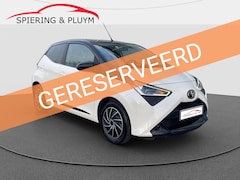 Toyota Aygo - 1.0 VVT-i x-play | Bi-Tone | Automaat | CarPlay | Camera