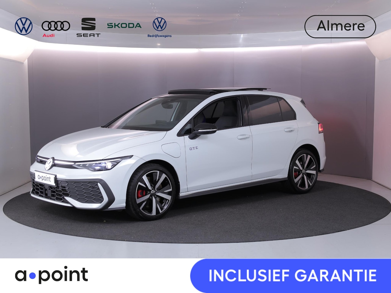 Volkswagen Golf - 1.5 eHybrid GTE 272 PK PHEV DSG | Panorama dak | Head Up display | Black Style | 360 grade - AutoWereld.nl