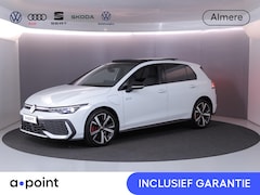 Volkswagen Golf - 1.5 eHybrid GTE 272 PK PHEV DSG | Panorama dak | Head Up display | Black Style | 360 grade