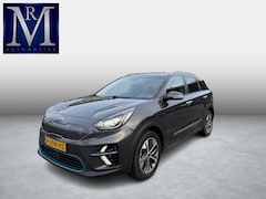 Kia e-Niro - DynamicLine 64 kWh SOH 98% | LEER | JBL AUDIO | CAMERA | VERWARMD STUUR & STOEL | DODEHOEK