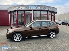 BMW X1 - sDrive18d X-Line Pano, Leder, Automaat, NaviPro HD, Cruise Stoelverwarming