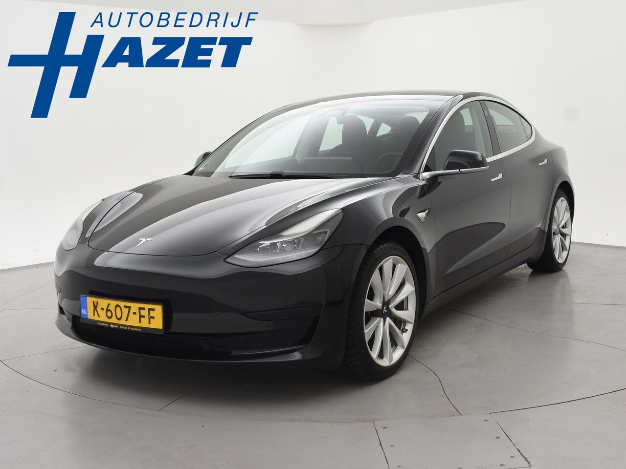 Tesla Model 3 - 60 kWh RWD *BTW* + LEDER | AUTOPILOT | PANORAMA | 3 CAMERA'S - AutoWereld.nl