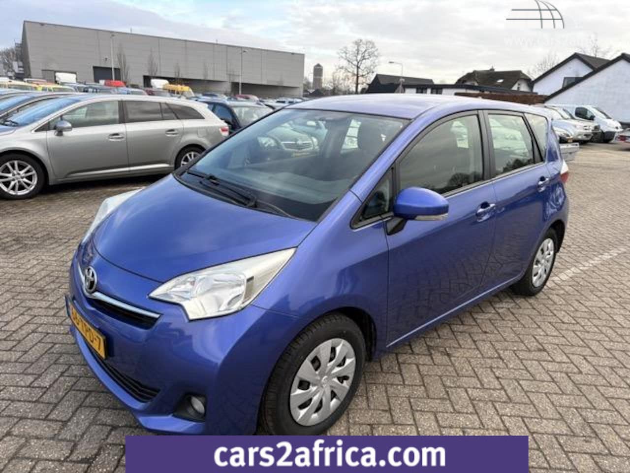 Toyota Verso S - 1.3 VVT-i Aspiration 1.3 VVT-i Aspiration - AutoWereld.nl