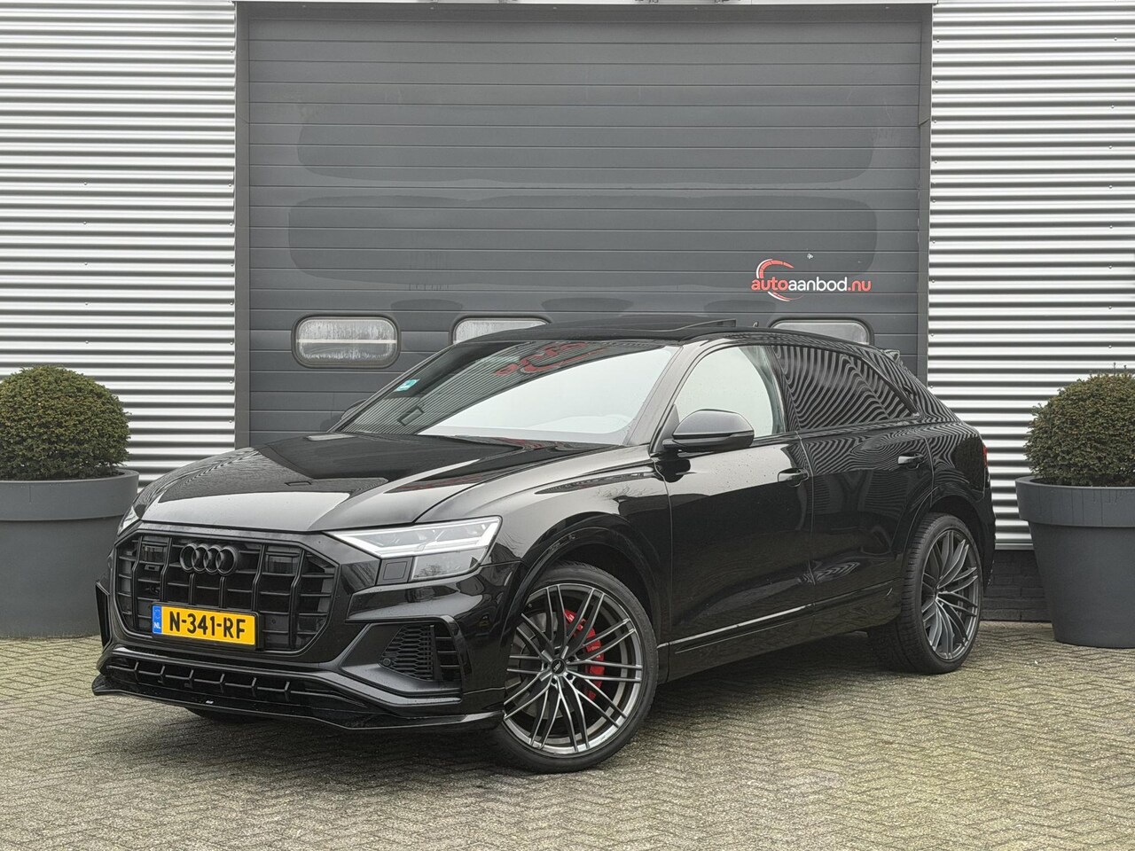 Audi Q8 - 4.0 TDI SQ8 ABT quattro | Panoramadak | Camera | 23 Inch Lichtmetalen Velgen | DAB | Stoel - AutoWereld.nl