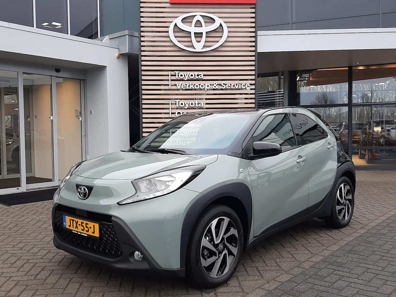Toyota Aygo X - 1.0 VVT-i S-CVT Pulse 1.0 VVT-i S-CVT Pulse - AutoWereld.nl