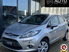 Ford Fiesta - 1.4 Trend 97PK | Nette Staat | Onderhoudshistorie | Airco | Parkeersensoren | 5 Deurs |