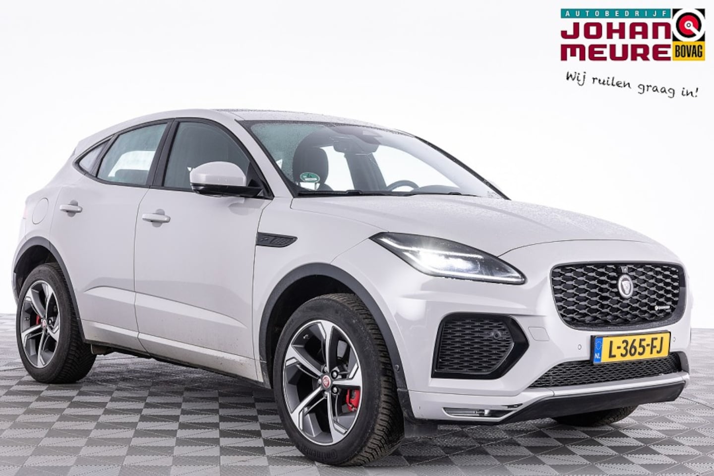 Jaguar E-Pace - 1.5 P300e AWD R-Dynamic HSE ✅ 1e Eigenaar - AutoWereld.nl