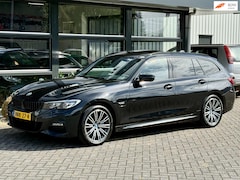BMW 3-serie Touring - 330e High Executive M-Sport Panoramadak