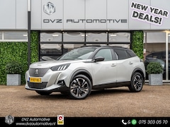 Peugeot e-2008 - EV GT 50 kWh | Pano | Camera | 3-Fase |