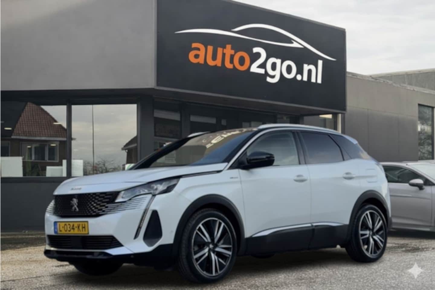 Peugeot 3008 - 1.6 HYBRID 225 BLUE AUT8 GT-LINE. LEDER NAVI CAMERA  VIRTUAL-DASH LED LMV PDC - AutoWereld.nl