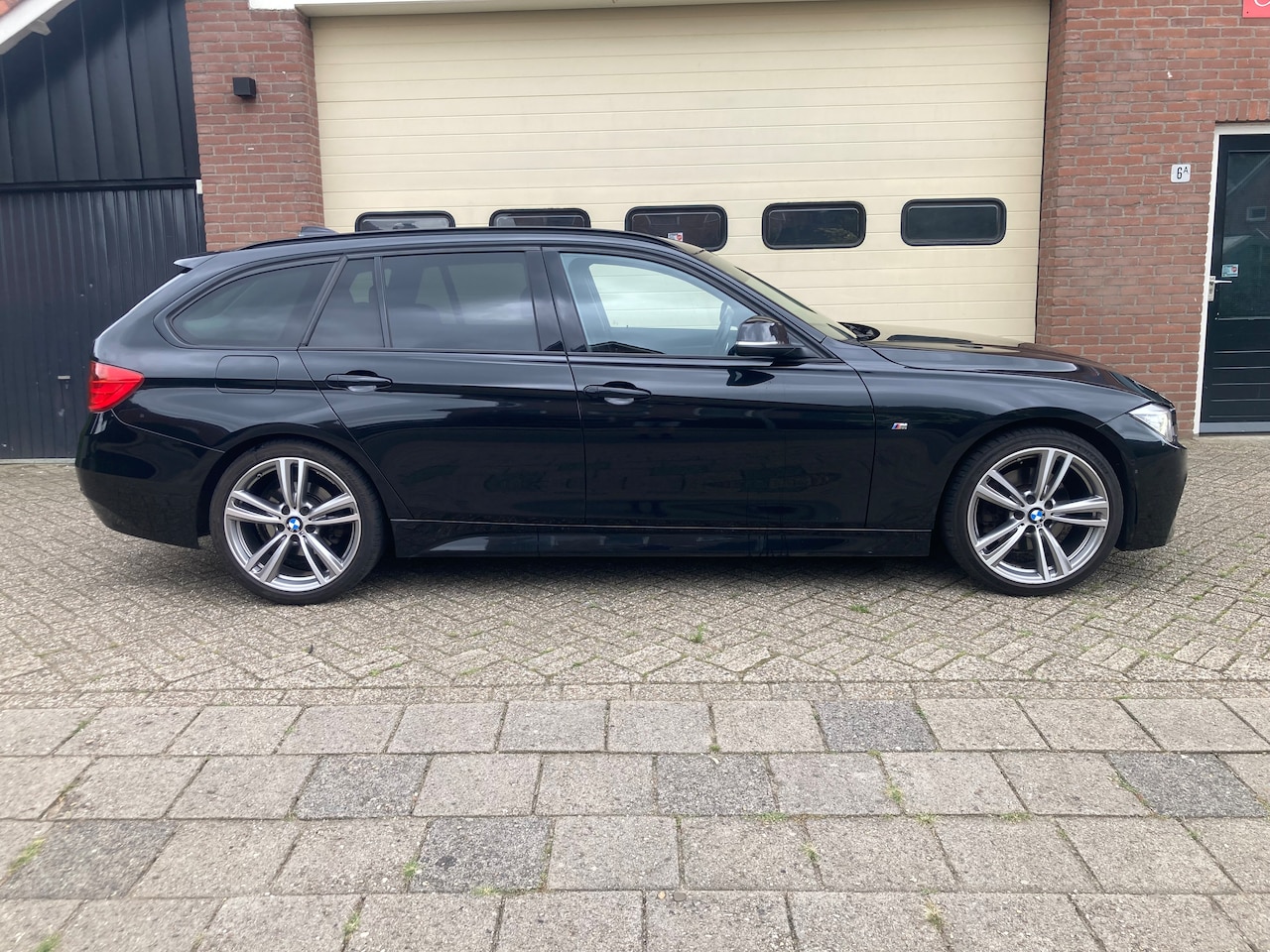 BMW 3-serie Touring - 328i High Executive - AutoWereld.nl