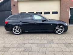 BMW 3-serie Touring - 328i High Executive