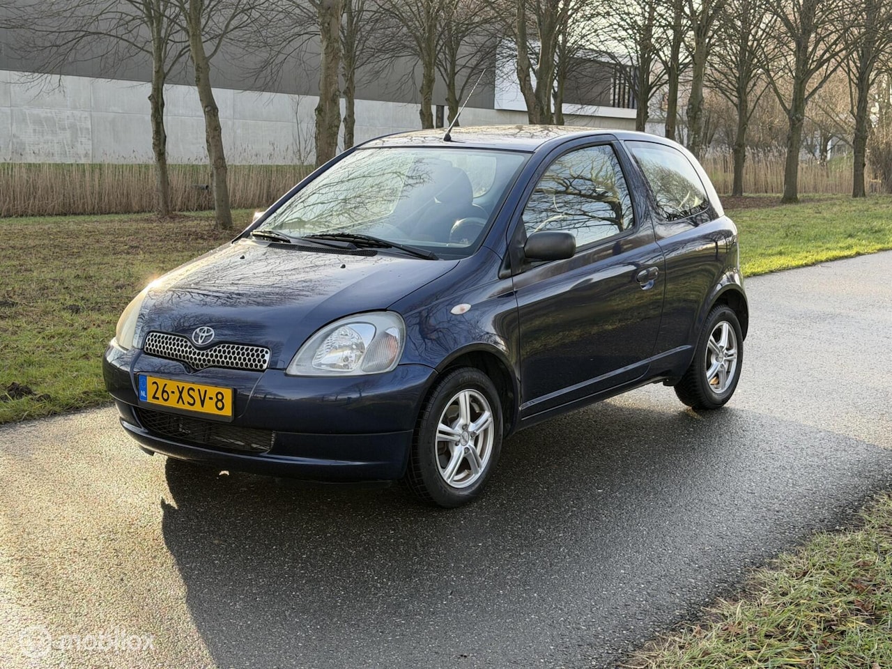 Toyota Yaris - 1.3-16V VVT-i Sol*SCHERM*AIRCO*ELEK. RAMEN - AutoWereld.nl