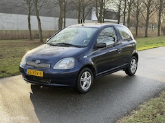 Toyota Yaris - 1.3-16V VVT-i Sol*SCHERM*AIRCO*ELEK. RAMEN