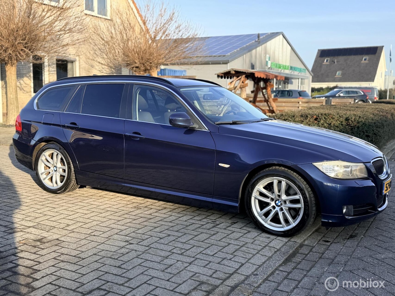 BMW 3-serie Touring - 325d Business Line 325d Business Line - AutoWereld.nl