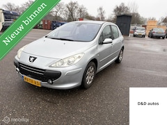 Peugeot 307 - 1.6-16V Premium