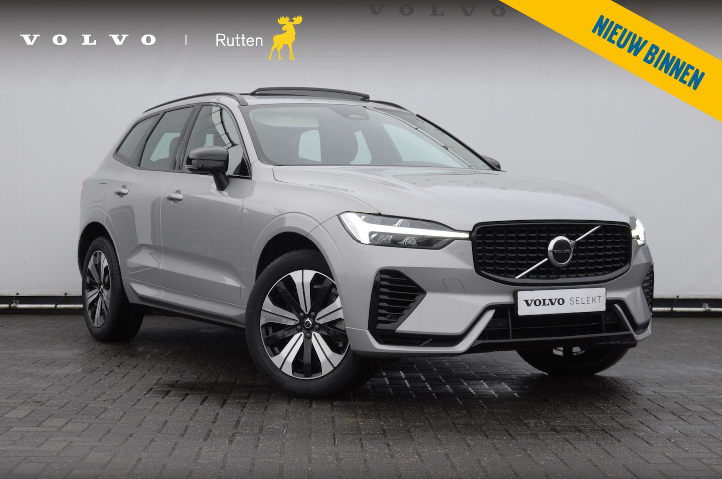 Volvo XC60 - T6 350PK Automaat Plug-in hybrid AWD Plus Dark Panoramadak/ Cruise control/ Achteruitrijca - AutoWereld.nl