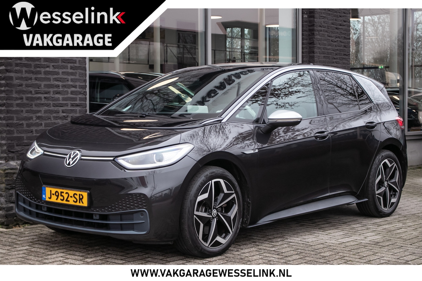 Volkswagen ID.3 - First Plus 58 kWh | SOH 91% | Adapt Cruise |  Camera | Trekhaak - AutoWereld.nl