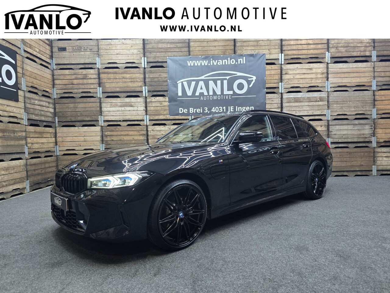 BMW 3-serie Touring - 330e xDrive Pano Leder Widescreen HUD camera LM - AutoWereld.nl
