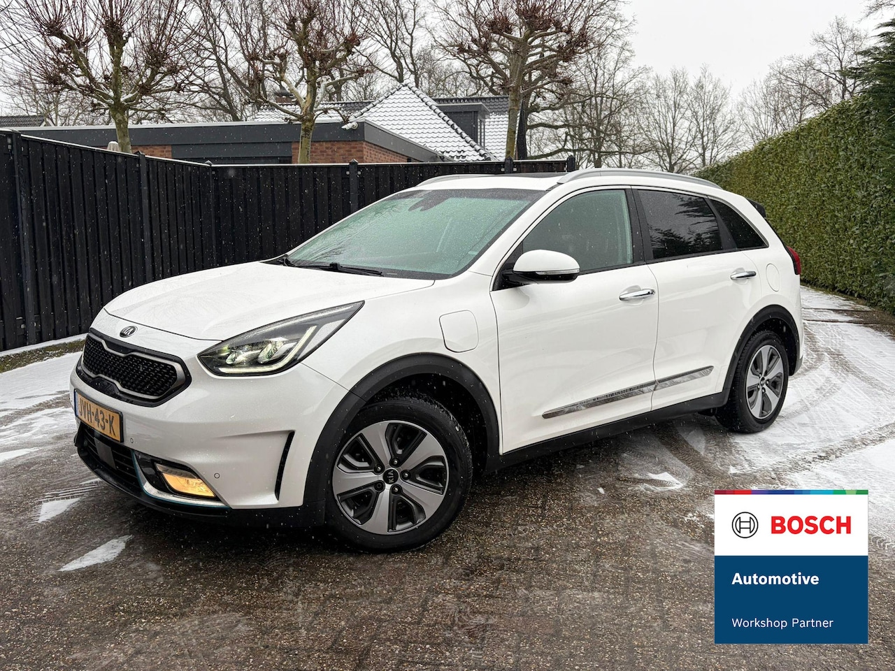 Kia Niro - 1.6 GDI Plug-in Hybrid Spirit PANO - LEER - STOELVERWARMING/VENTILATIE - AutoWereld.nl