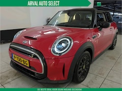 MINI Mini-Electric - 33 kWh EV 184pk Business Edition | SOH 97% | Navi | CarPlay | LED | PDC achter | 16" zwart