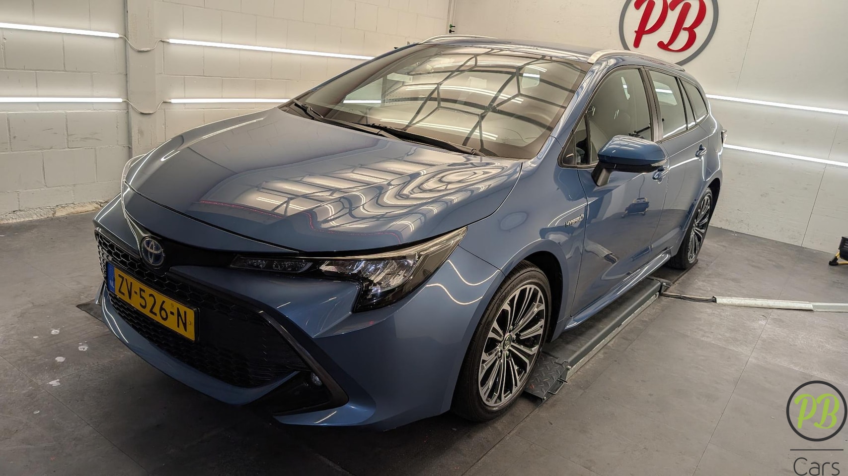 Toyota Corolla Touring Sports - 1.8 Hybrid First Edition 1.8 Hybrid First Edition - AutoWereld.nl