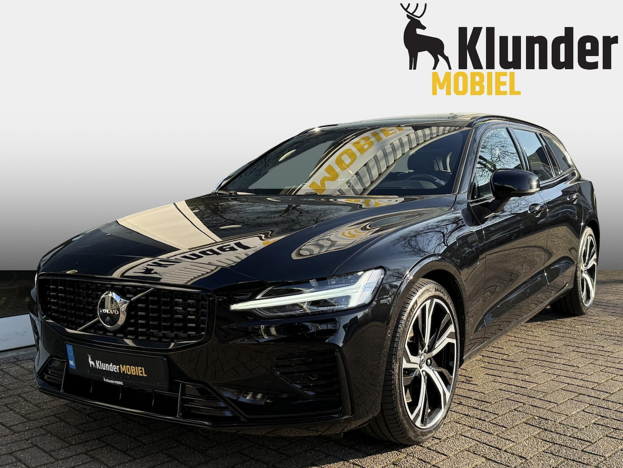 Volvo V60 - 2.0 T8 Recharge AWD Ultimate Dark |Panorama|HUD|360° Cam.| - AutoWereld.nl
