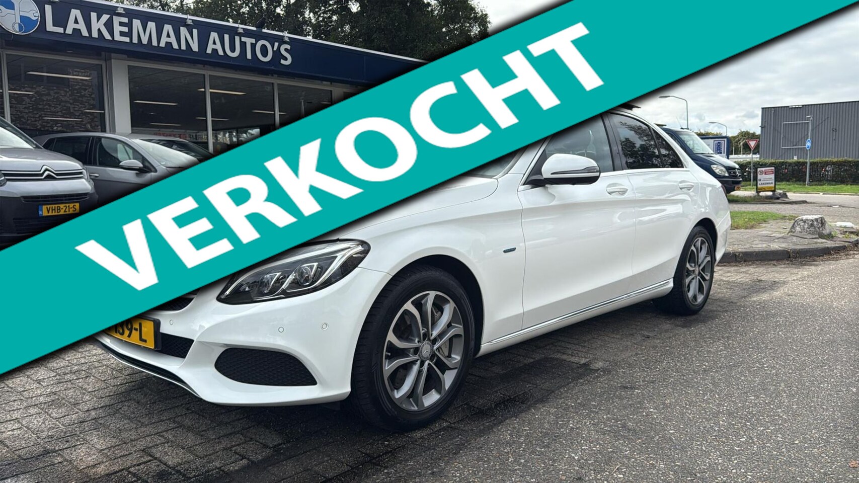 Mercedes-Benz C-klasse - 350 e Lease Edition Plus LED Xenon Navi Pano Camera Whiteline Huurkoop Inruil APK Garantie - AutoWereld.nl