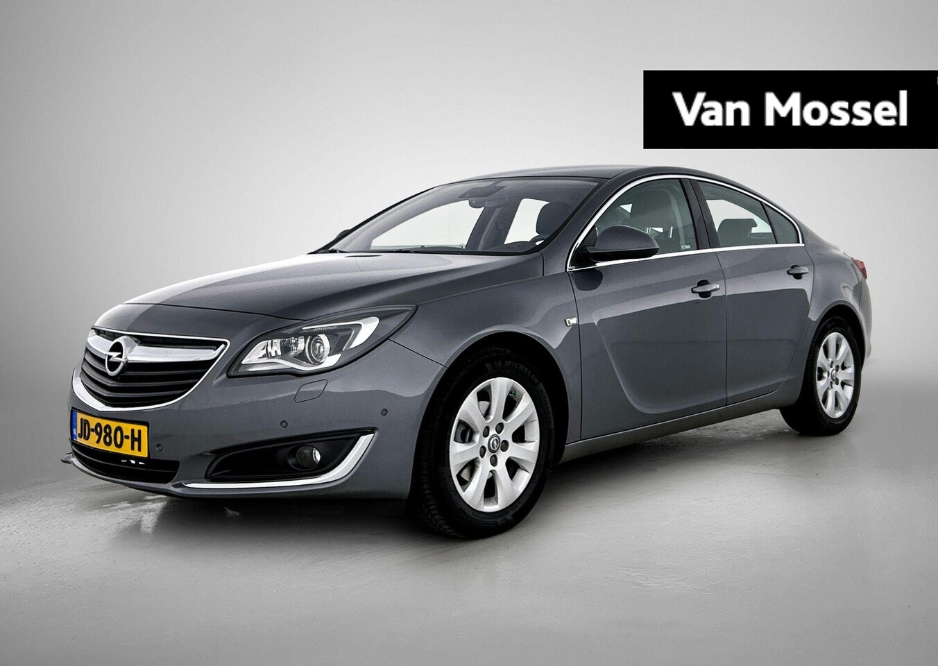 Opel Insignia - 1.6 T Cosmo | Camera | Leder | Trekhaak | Navigatie - AutoWereld.nl