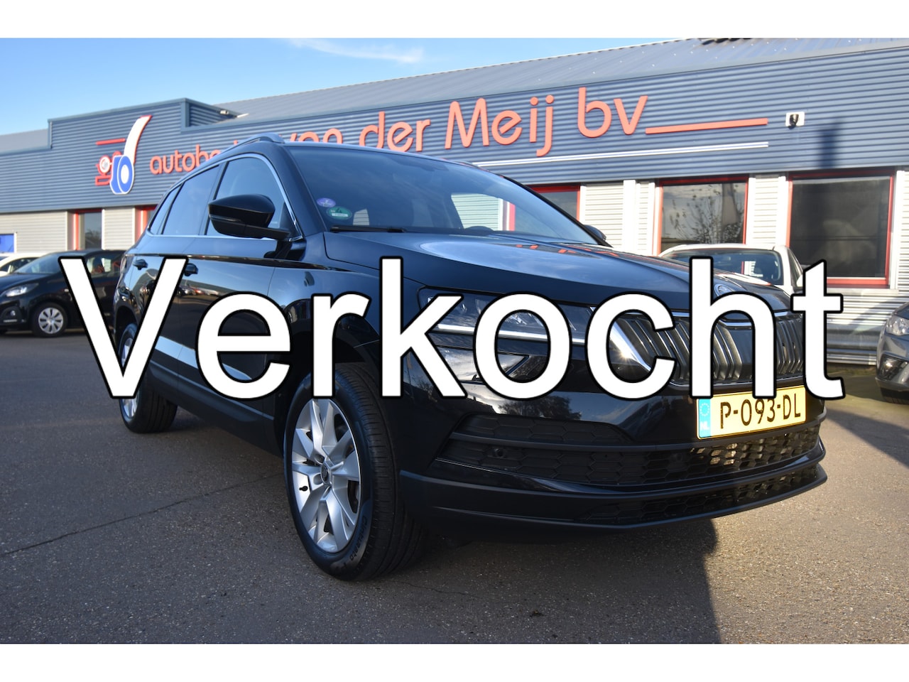 Skoda Karoq - 1.5 TSI ACT Business Edition Plus 1.5 TSI ACT Business Edition Plus , CLIMATR , CR CONTR ,  LED KOPL , A UITRIJ CAM , PDC V+ - AutoWereld.nl