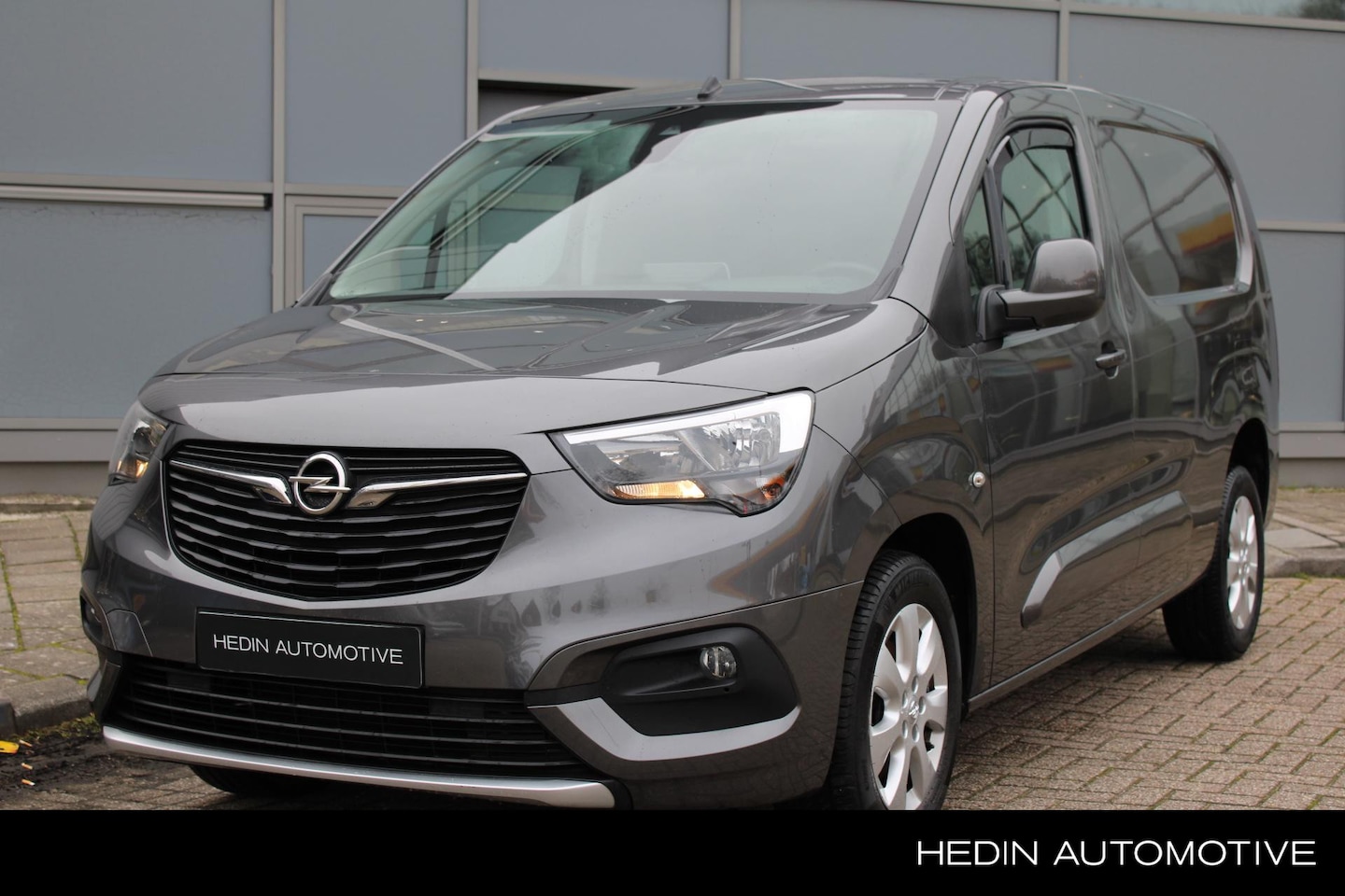 Opel Combo - 1.5D 130PK L2H1 Lengte 2 Edition Automaat | Navigatie | Airco | Cruise control | Carplay | - AutoWereld.nl