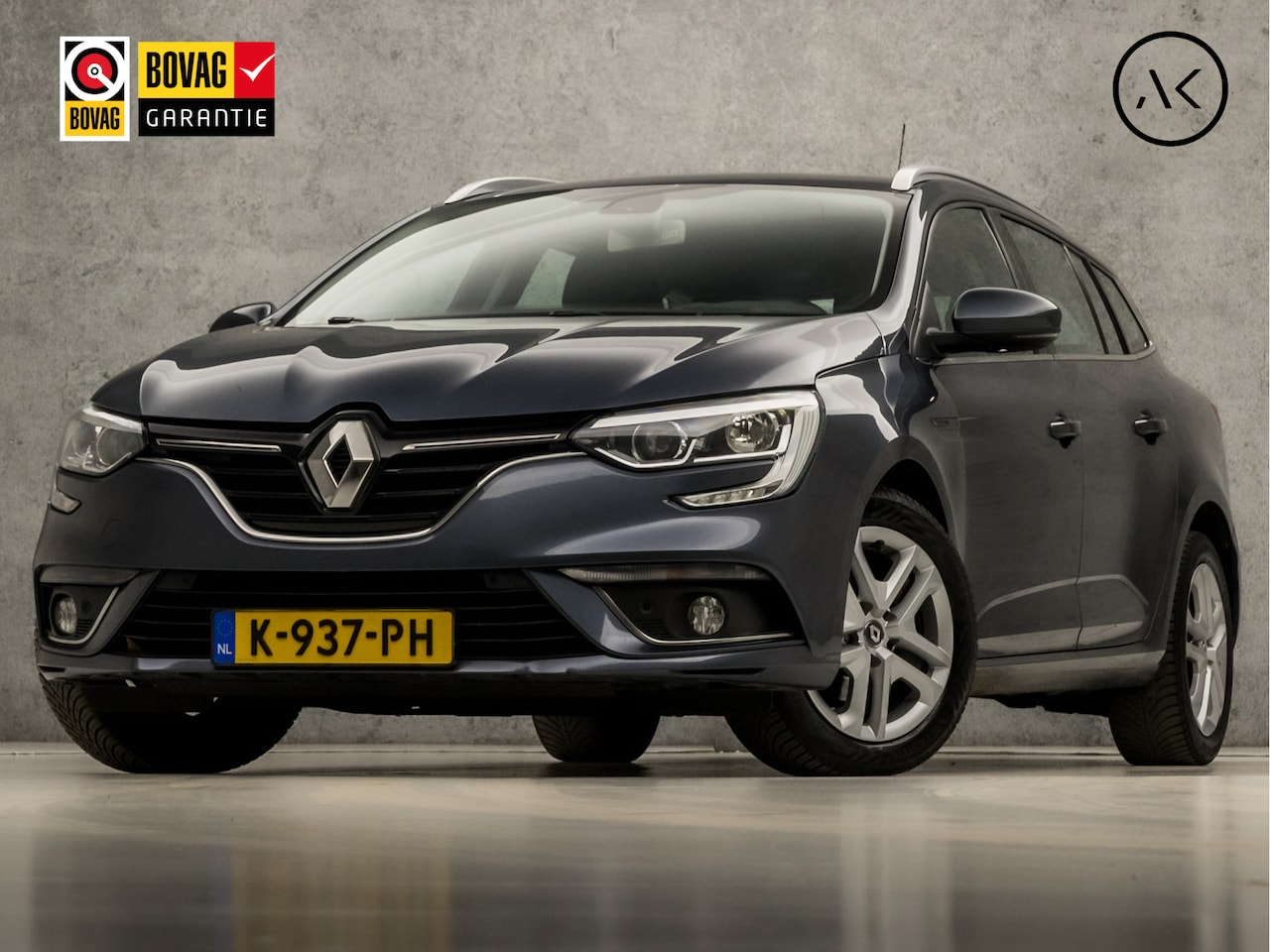 Renault Mégane Estate - 1.2 TCe Sport Automaat (APPLE CARPLAY, NAVIGATIE, CLIMATE, KEYLESS, STOELVERWARMING, SPORT - AutoWereld.nl