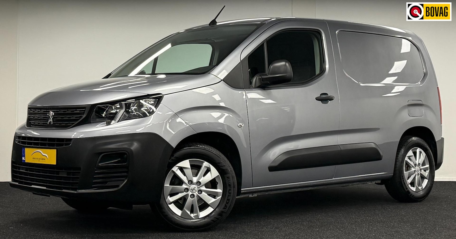 Peugeot Partner - 1.2 PureTech Pro*Marge*Airco*Trekhaak*CruiseContr*Schuifdeur - AutoWereld.nl