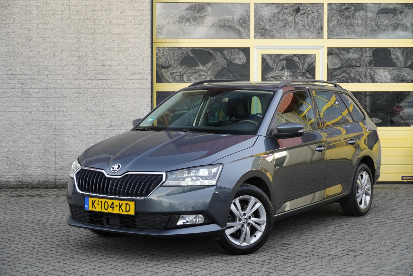 Skoda Fabia Combi - 1.0 TSI Style BJ2021 Lmv 15" | Led V+A | Pdc | Navi | Achteruitrijcamera | App-Connect | C - AutoWereld.nl