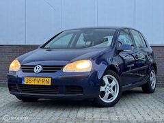 Volkswagen Golf - 1.6 FSI Comfortline Automaat