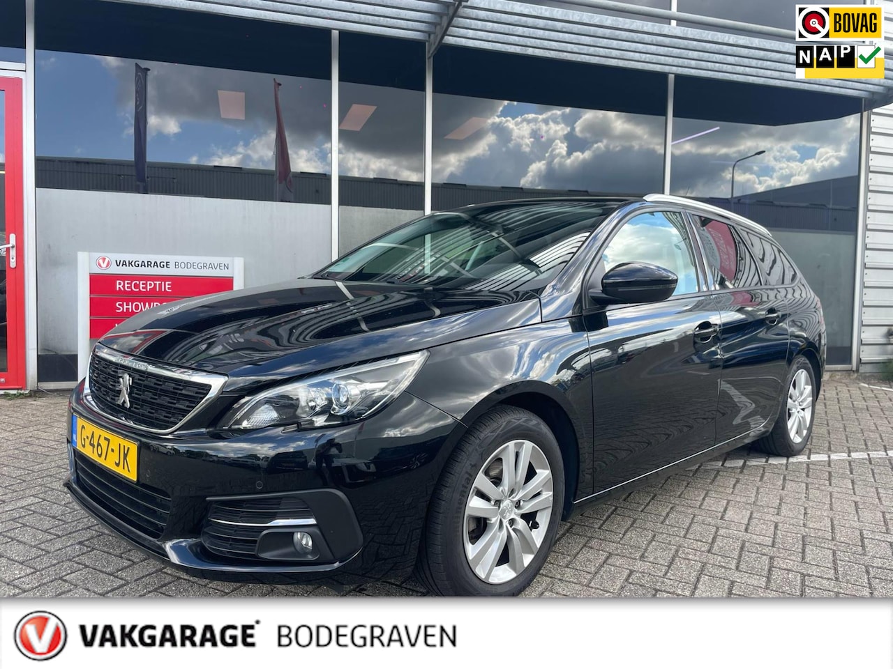 Peugeot 308 SW - 1.2 PureTech Blue Lease Executive / panoramadak - AutoWereld.nl