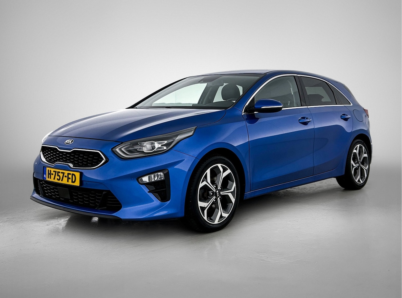 Kia Cee'd - Ceed 1.4 T-GDi DynamicPlusLine | JBL | Stoelgeheugen | - AutoWereld.nl