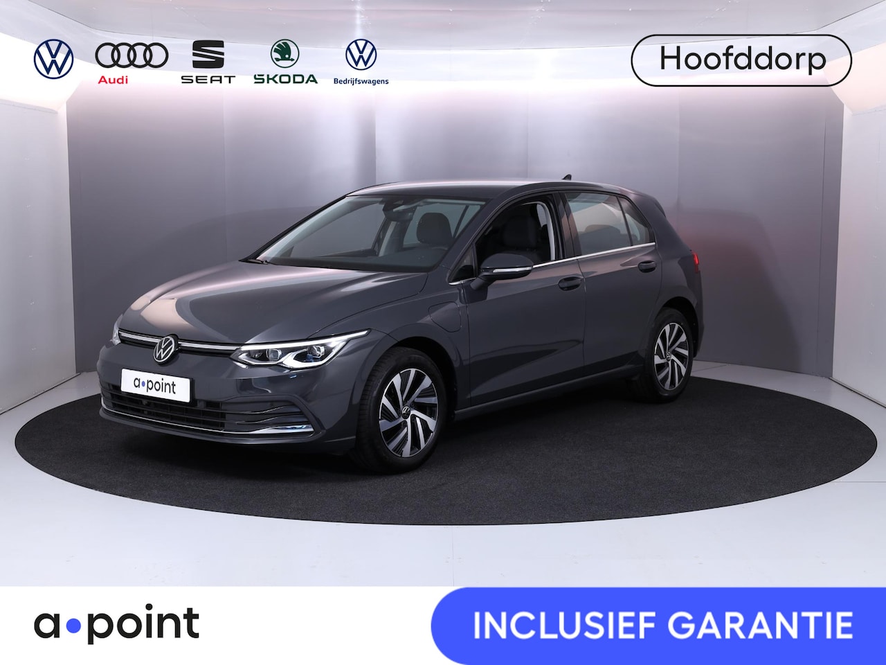 Volkswagen Golf - 1.4 eHybrid Style 204 pk Automaat (DSG) | Navigatie via App | Parkeersensoren | Adaptieve - AutoWereld.nl