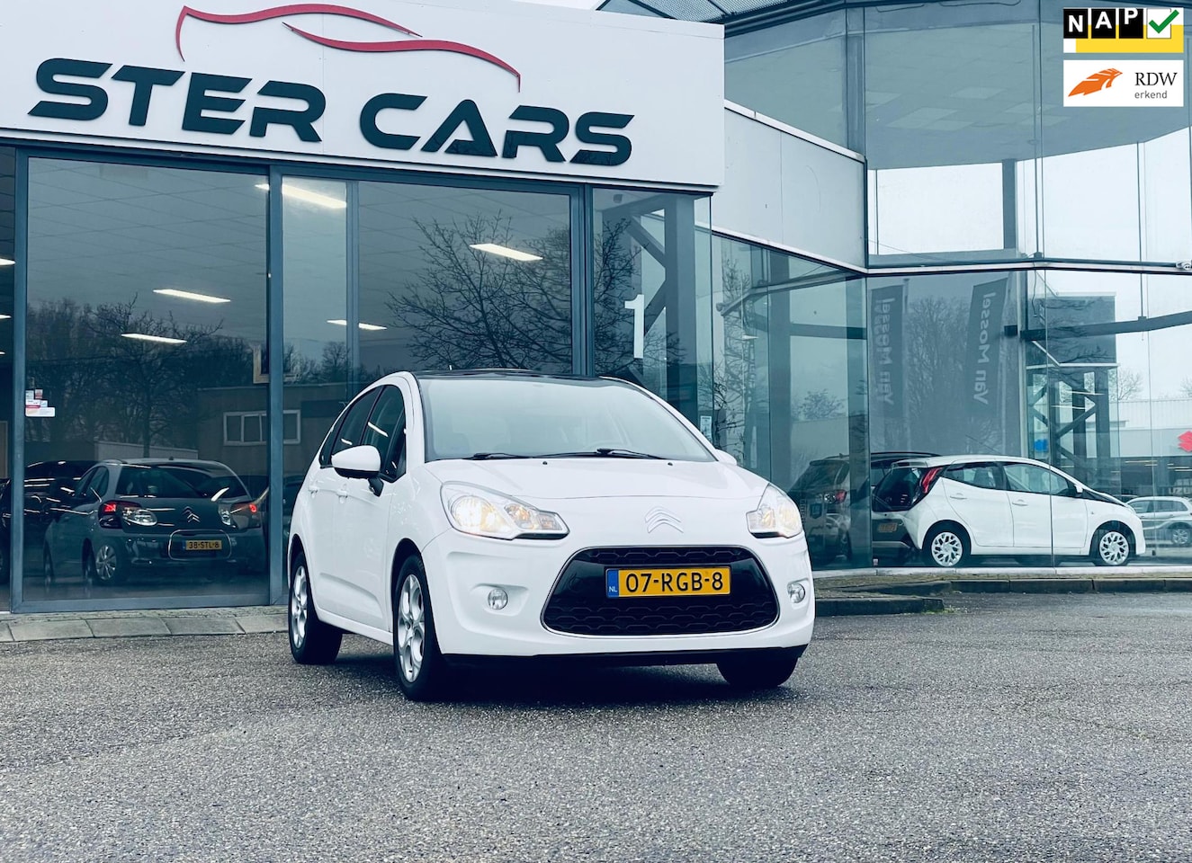 Citroën C3 - 1.4 VTi Ligne Business 1.4 VTi Ligne Business, 1est eigenaar, Pano, Airco, Onderhoud - AutoWereld.nl