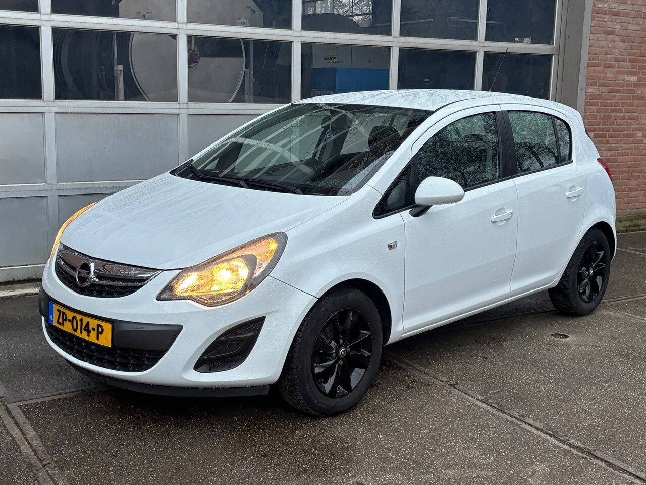 Opel Corsa - 1.2 EcoFlex Selection 1.2 EcoFlex Selection,AIRCO,HALF LEDER,LMV ZWART - AutoWereld.nl