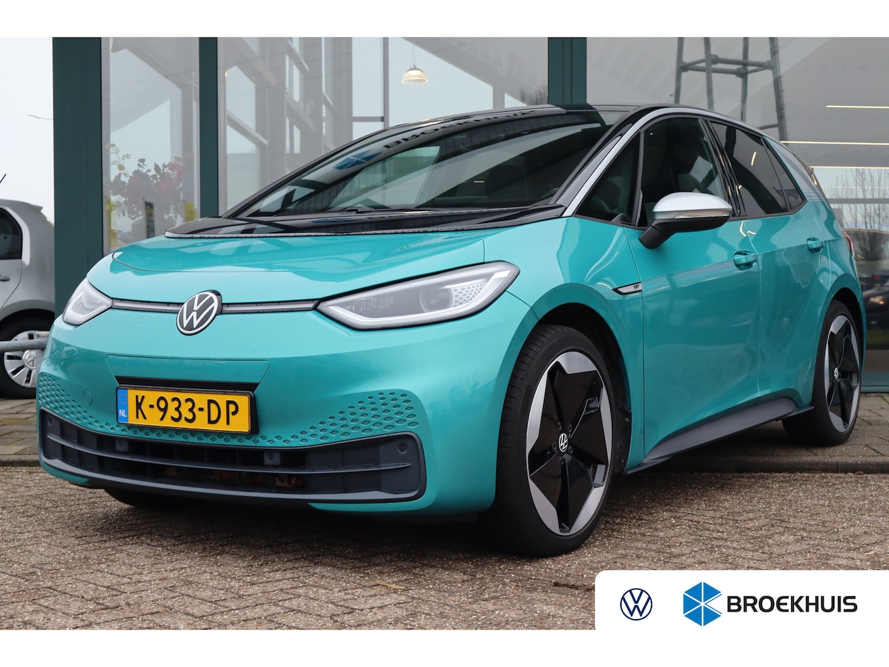 Volkswagen ID.3 - First Max 58 kWh | Achteruitrijcamera | Hill hold functie | Keyless entry - AutoWereld.nl