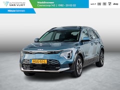 Kia Niro EV - Plus 64.8 kWh l Lederlook bekleding l Stoelverwarming l El. verstelbare stoelen l