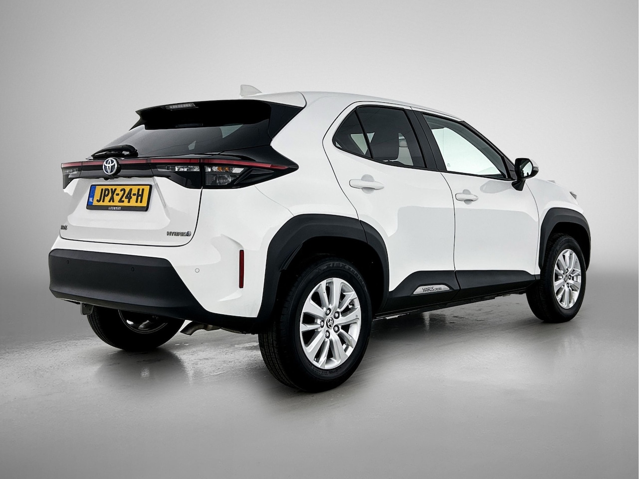 Toyota Yaris Cross - 1.5 Hybrid Active | Parkeersensoren | Keyless Entry | Navigatie - AutoWereld.nl