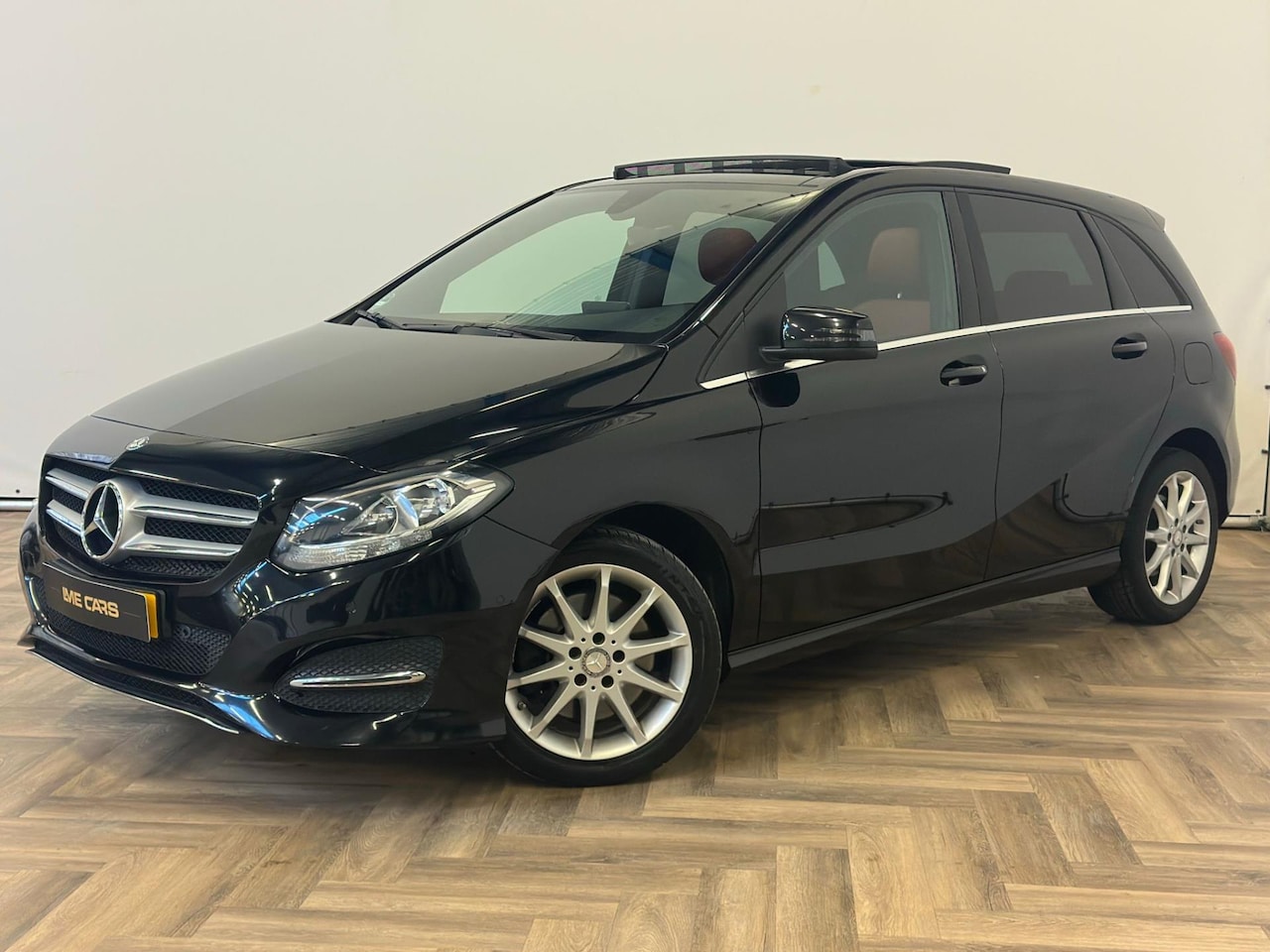Mercedes-Benz B-klasse - 250 Prestige|PANO|AUTOMAAT|INRUIL MOGELIJK| - AutoWereld.nl