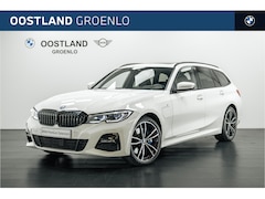 BMW 3-serie Touring - 330e M Sport Automaat / Panoramadak / Sportstoelen / M Adaptief onderstel / Laserlight / S