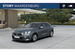 BMW 1-serie - 120 Automaat / Panoramadak / Adaptieve LED / Comfort Access / Stoelverwarming / Achteruitr