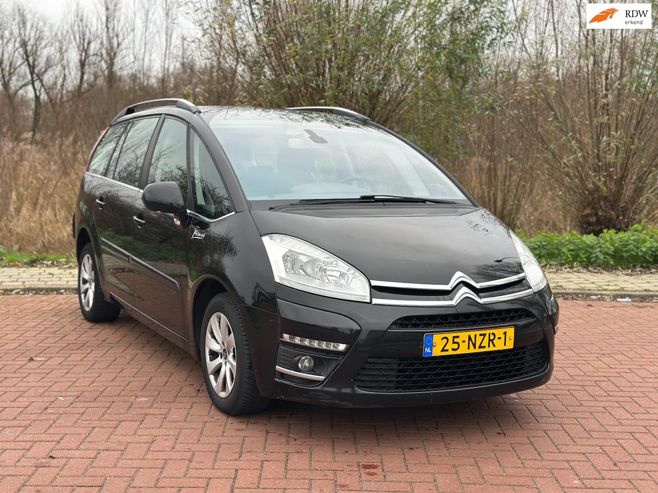 Citroën Grand C4 Picasso - 1.6 HDi Ligne Business 5p NAVI/CLIMA/PANO - AutoWereld.nl